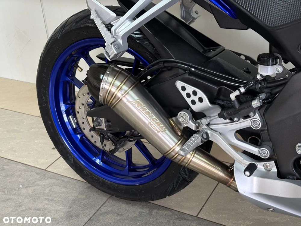 Yamaha YZF - 10