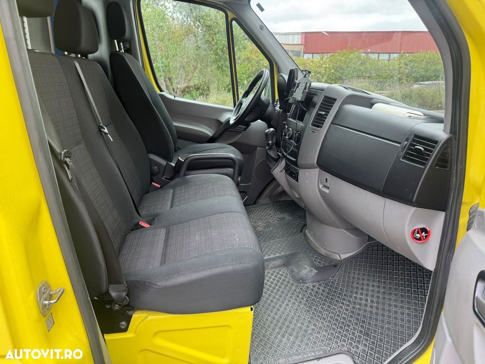 Mercedes-Benz Sprinter 906.255 7GTronic - 12
