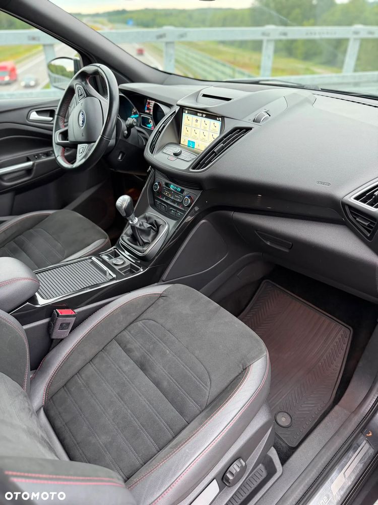 Ford Kuga 1.5 EcoBoost FWD ST-Line ASS - 8