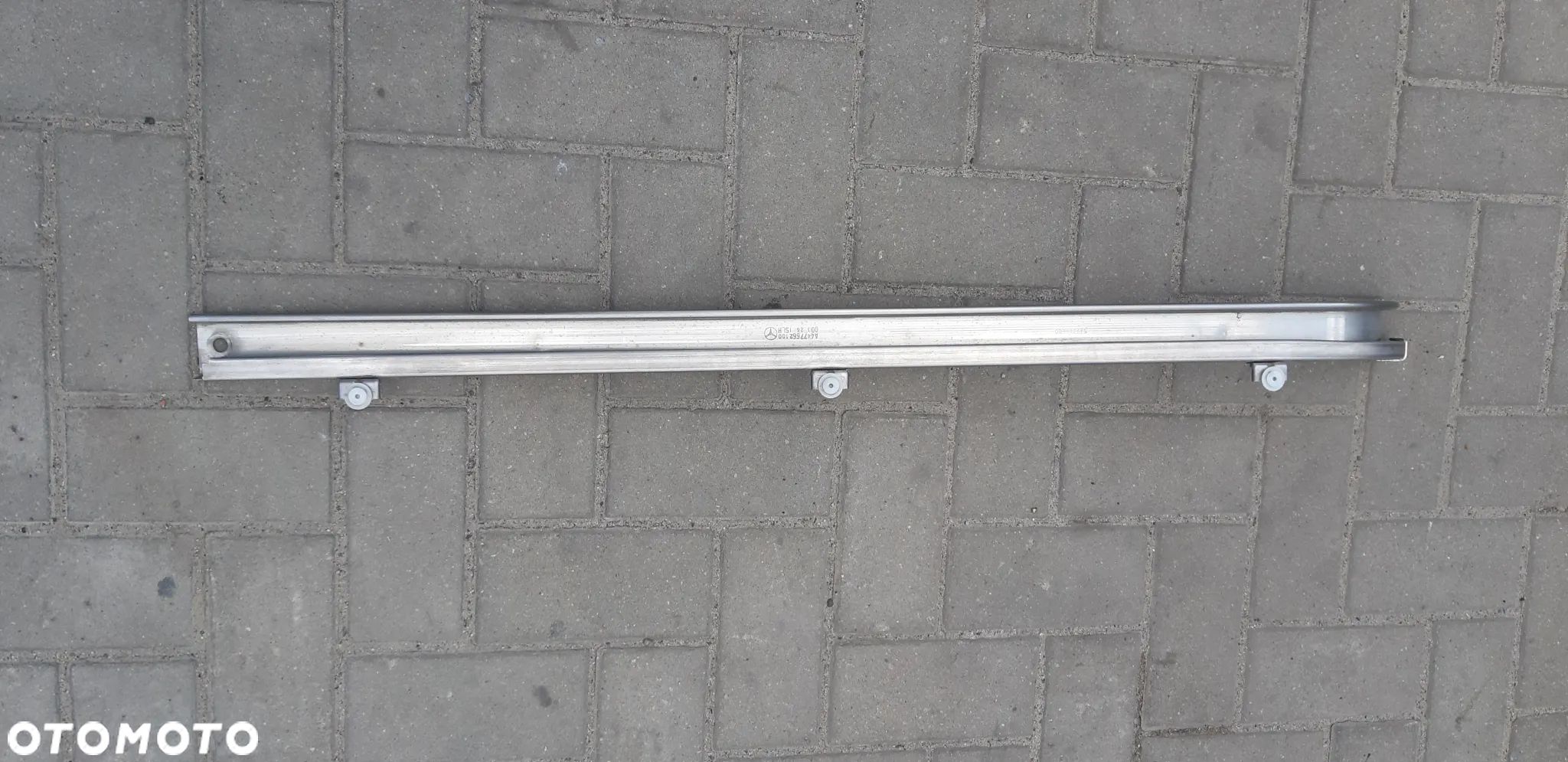 Prowadnica Szyna Drzwi Lewa A4477662100 Mercedes Vito W447 - 1