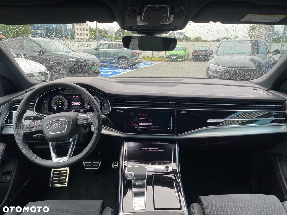 Audi Q8 - 14
