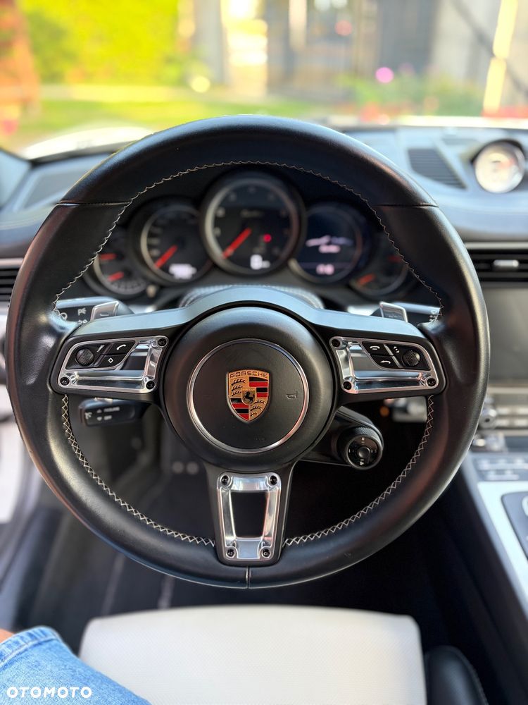 Porsche 911 - 23