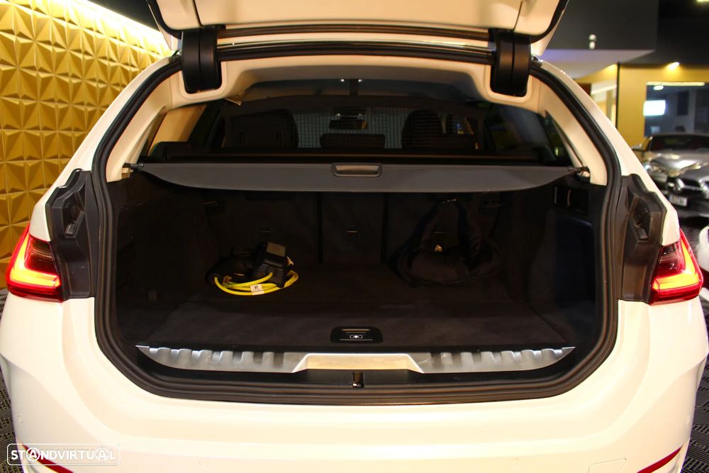 BMW 320 e Line Sport Auto - 20