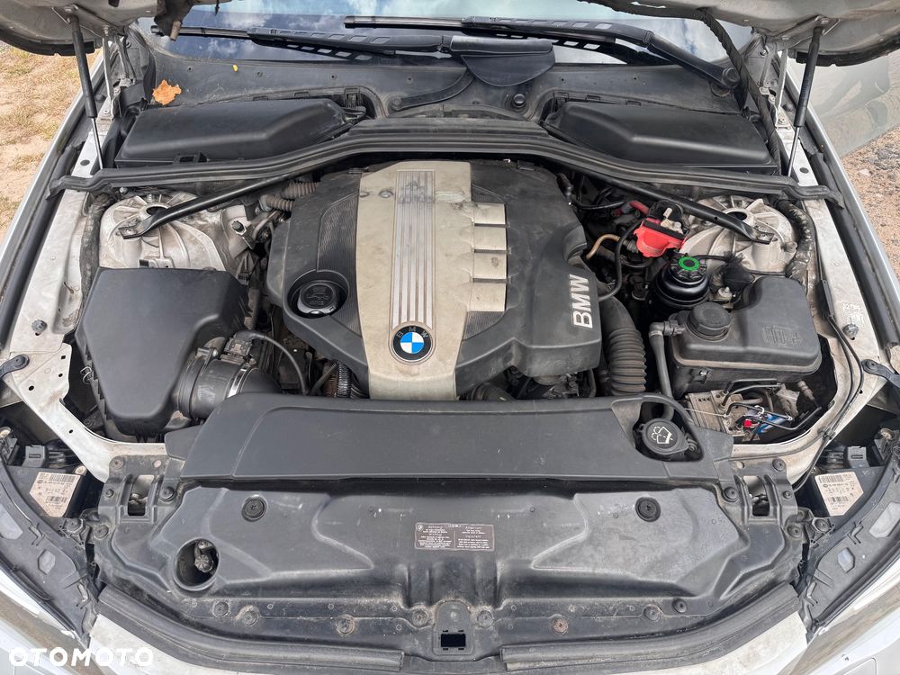 BMW Seria 5 520d - 7