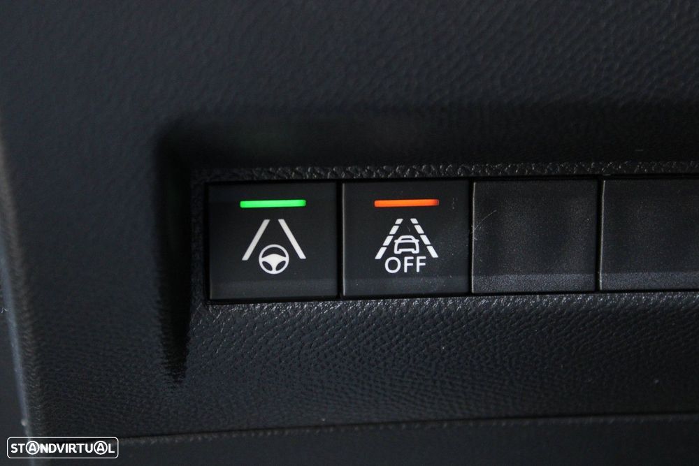 Peugeot e-2008 GT Pack - 44
