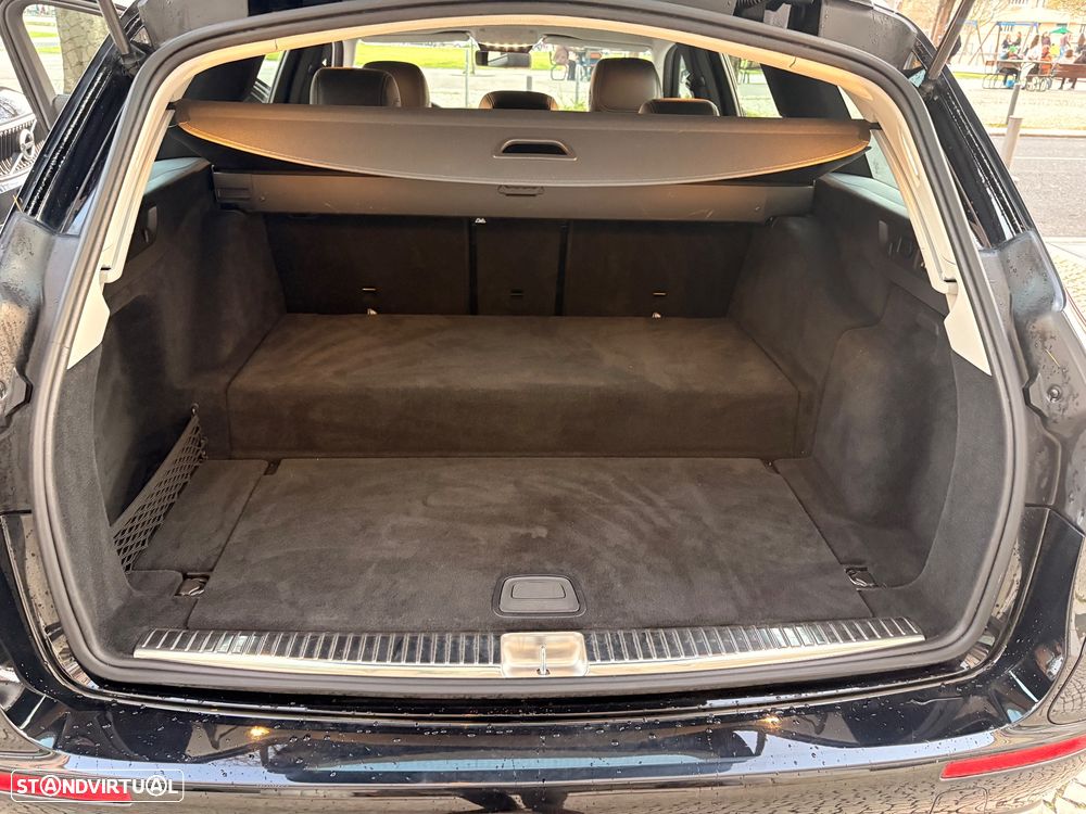 Mercedes-Benz E 300 - 12