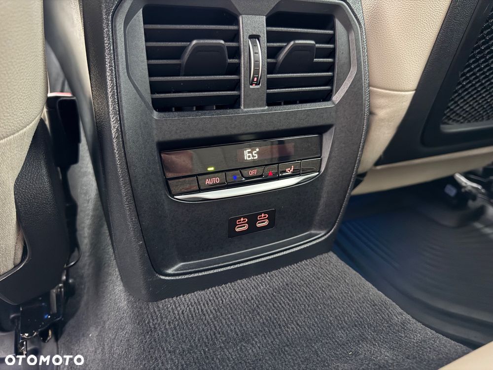 BMW Seria 3 330e PHEV M Sport Edition sport - 20
