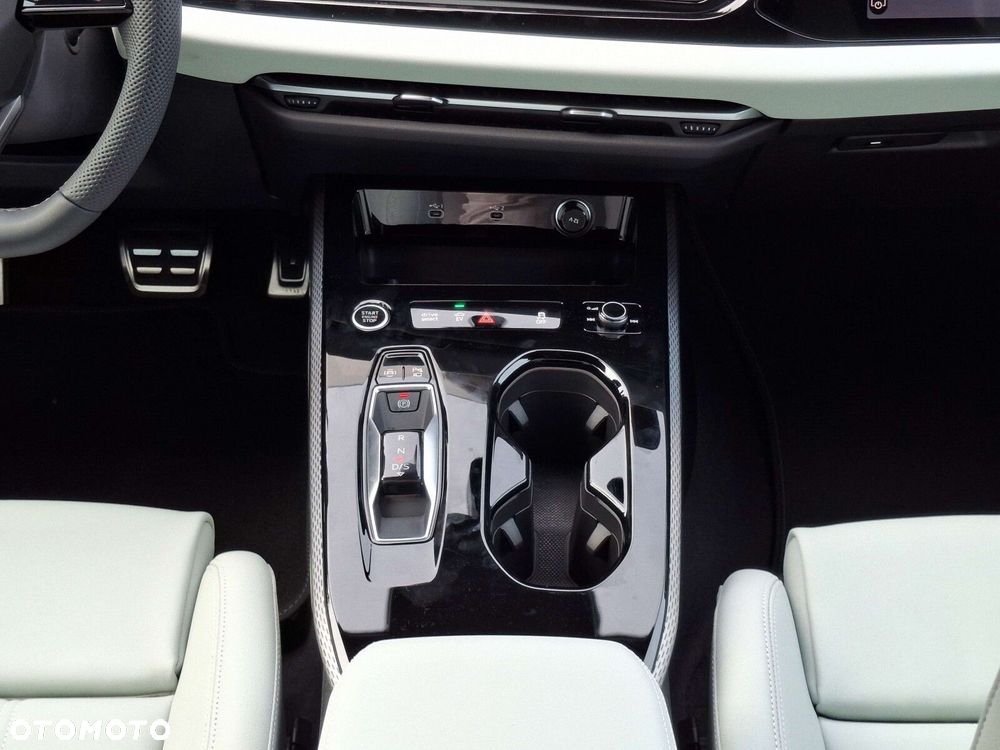 Audi A5 Limousine - 16