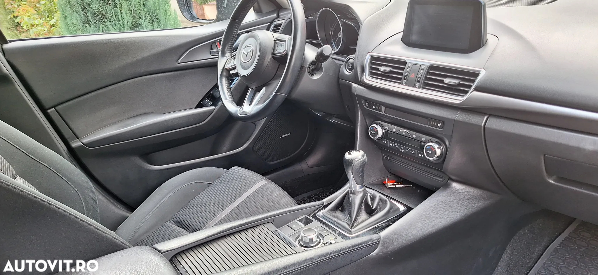 Mazda 3 - 7
