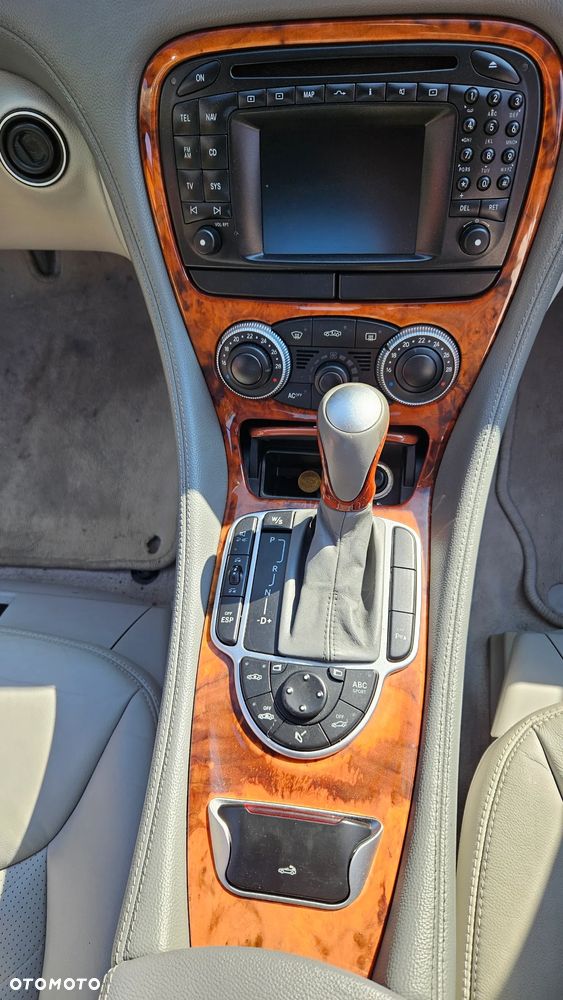 Mercedes-Benz SL - 39