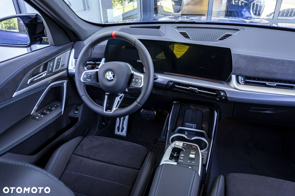 BMW X1 - 24