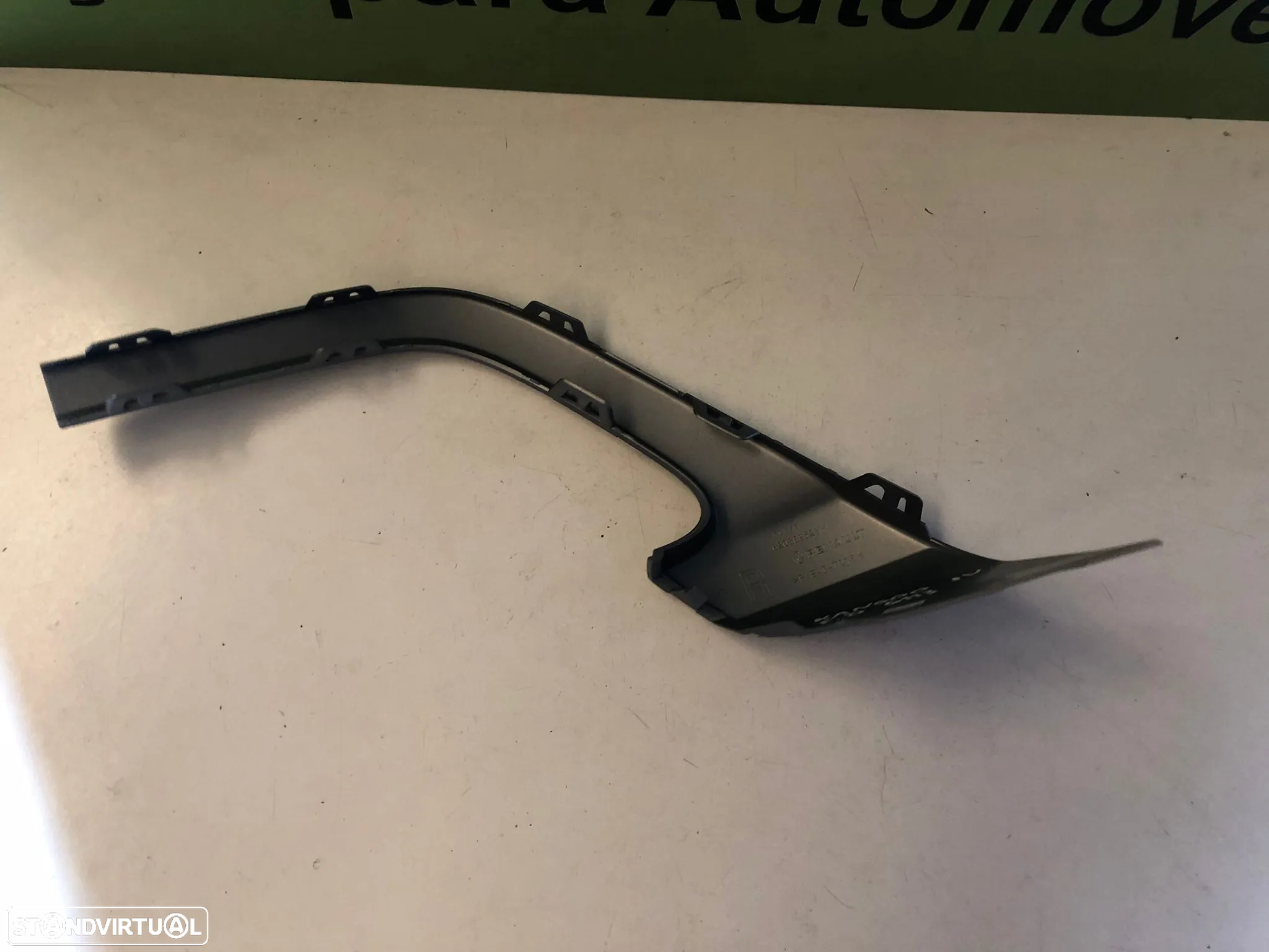 RENAULT KANGOO III FRISO GRELHA PARA CHOQUES FRENTE - G113 - 4