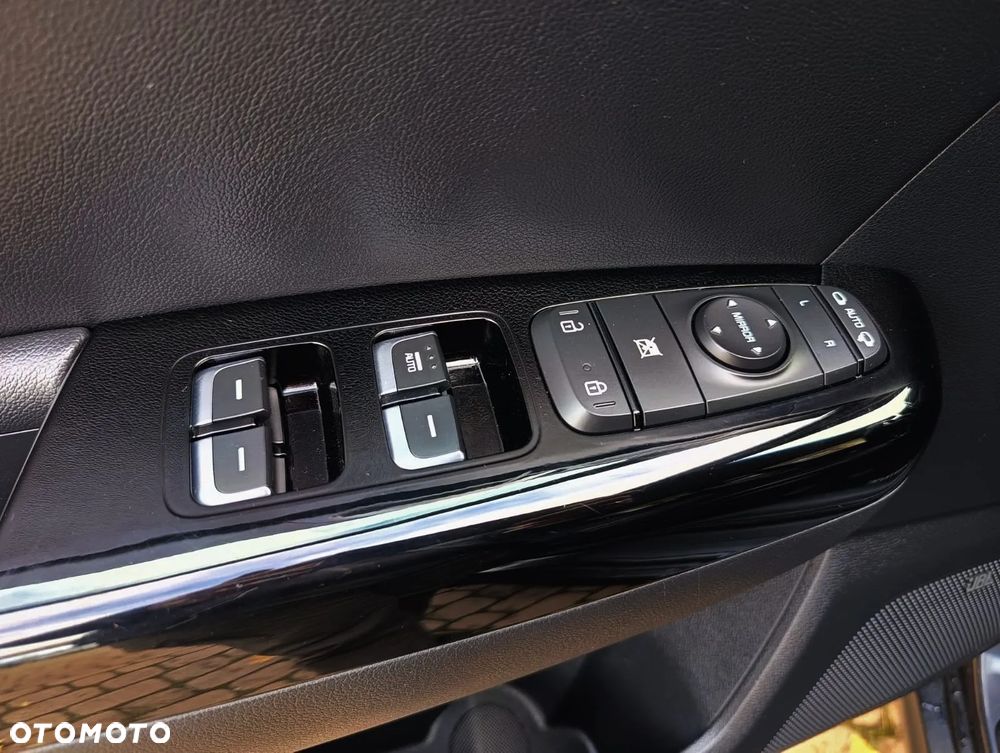 Kia Sportage 2.0 CRDI 2WD Spirit - 12