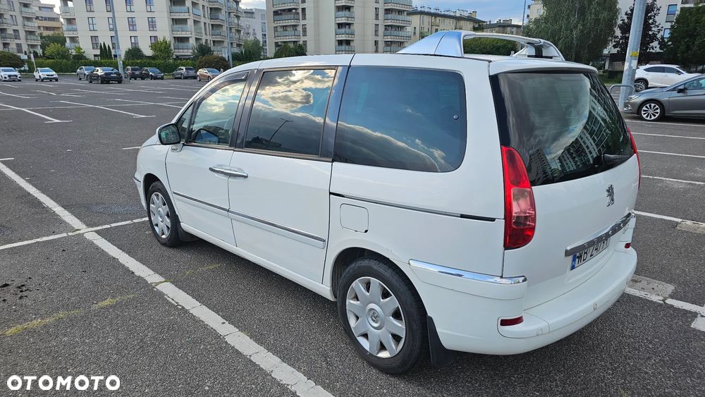 Peugeot 807 - 12
