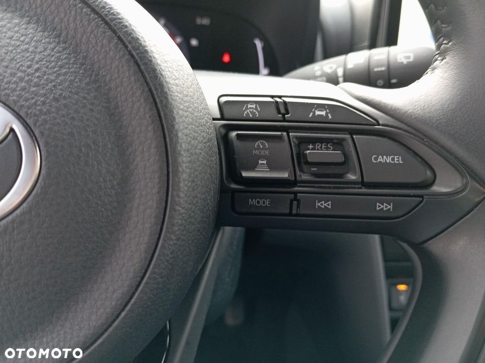 Toyota Yaris Cross Hybrid 1.5 Style - 14