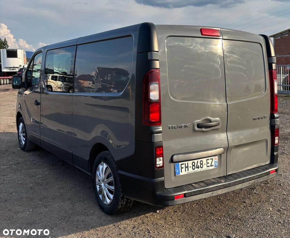 Renault TRAFIC - 4