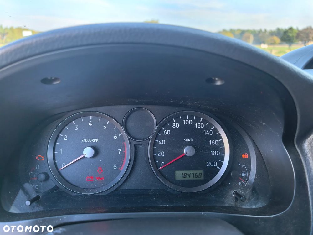 Suzuki Liana Kombi 1.6 Comfort - 15