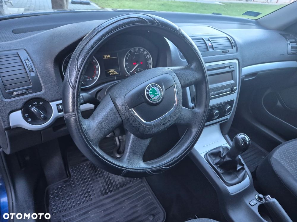 Skoda Octavia - 8
