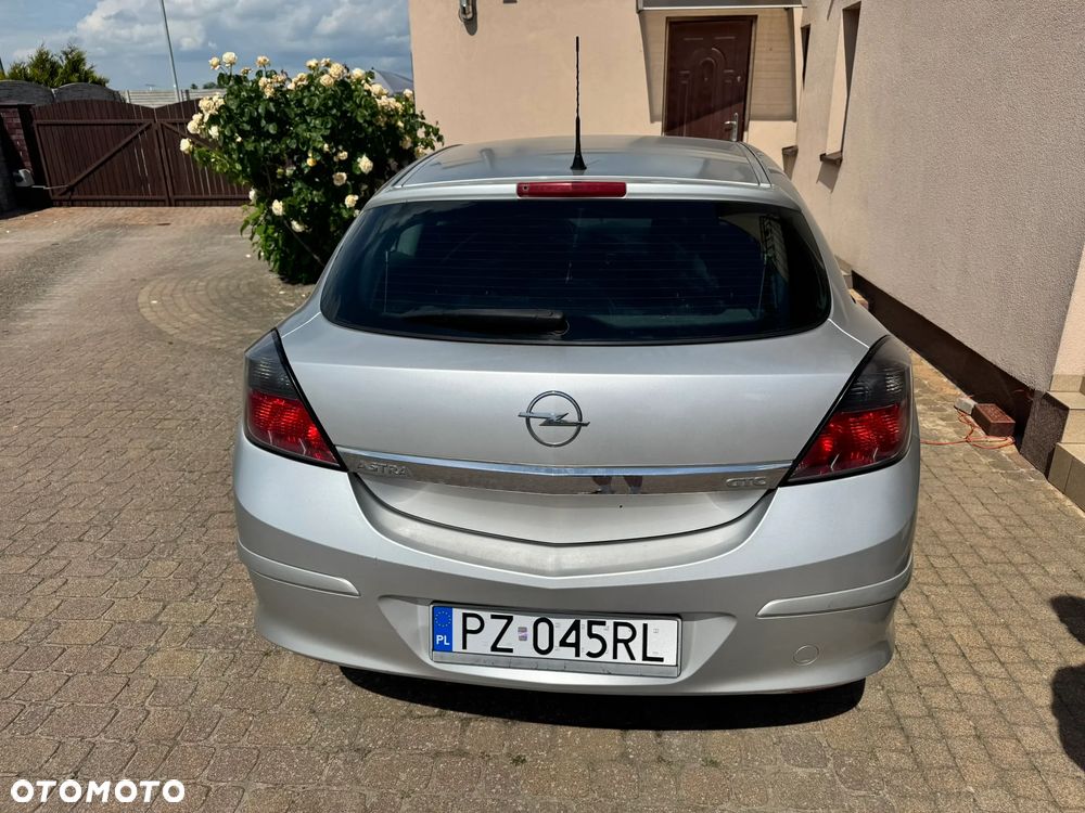 Opel Astra - 4