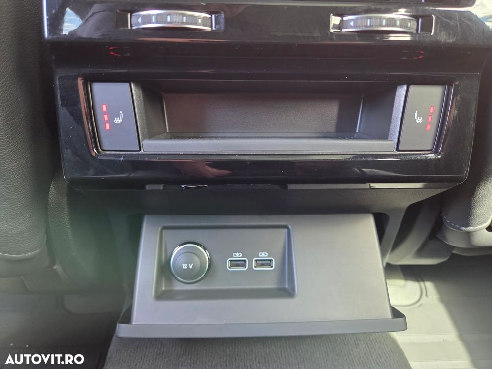 Volkswagen Touareg V6 TDI 4MOTION R-Line - 17