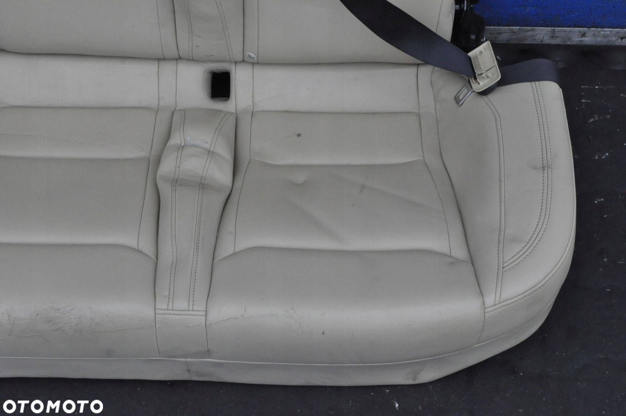 Tesla Model S KANAPA TYŁ TYLNA GRZANA SKÓRA JASNA - 9
