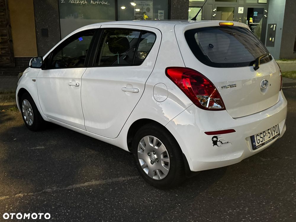 Hyundai i20 1.25 Comfort - 4