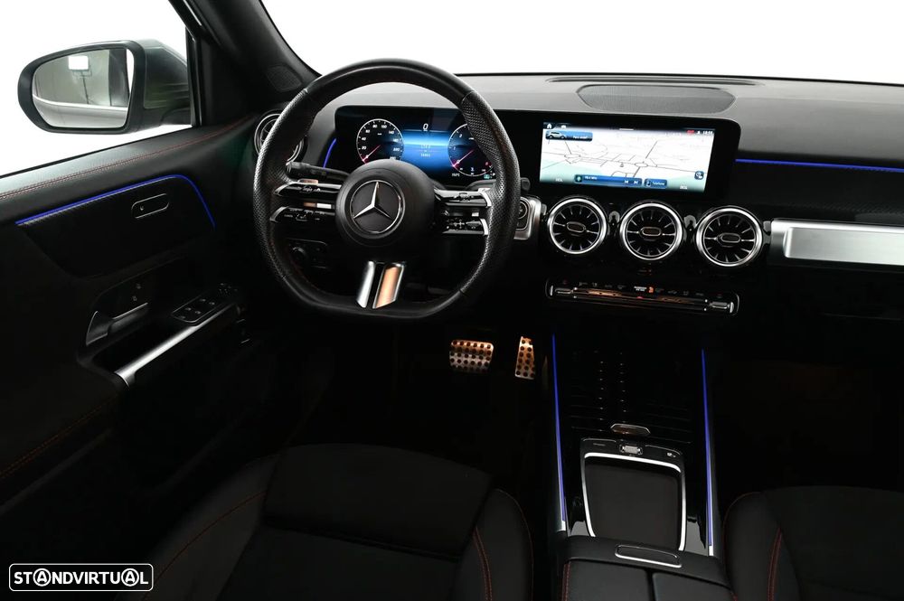 Mercedes-Benz GLB 180 d AMG Line - 15