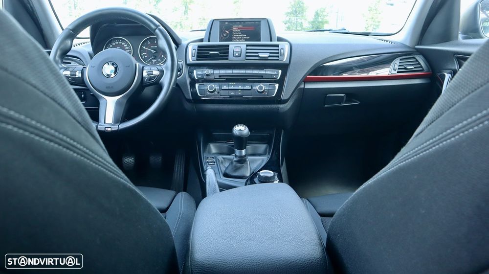 BMW 116 d Line Sport - 25