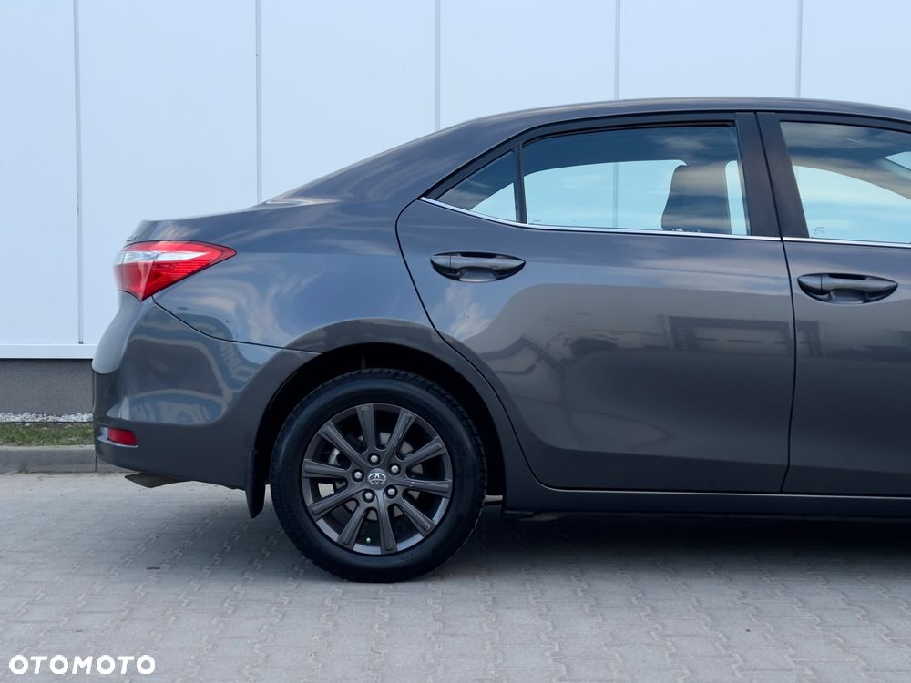 Toyota Corolla - 9