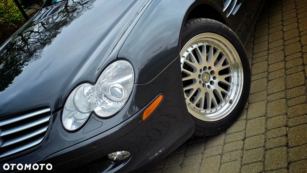 Mercedes-Benz SL - 14