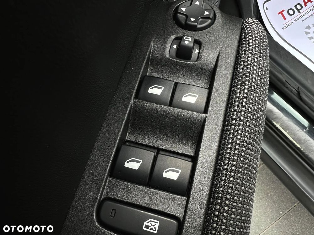 Citroën C3 Aircross 1.6 BlueHDi Shine S&S - 31