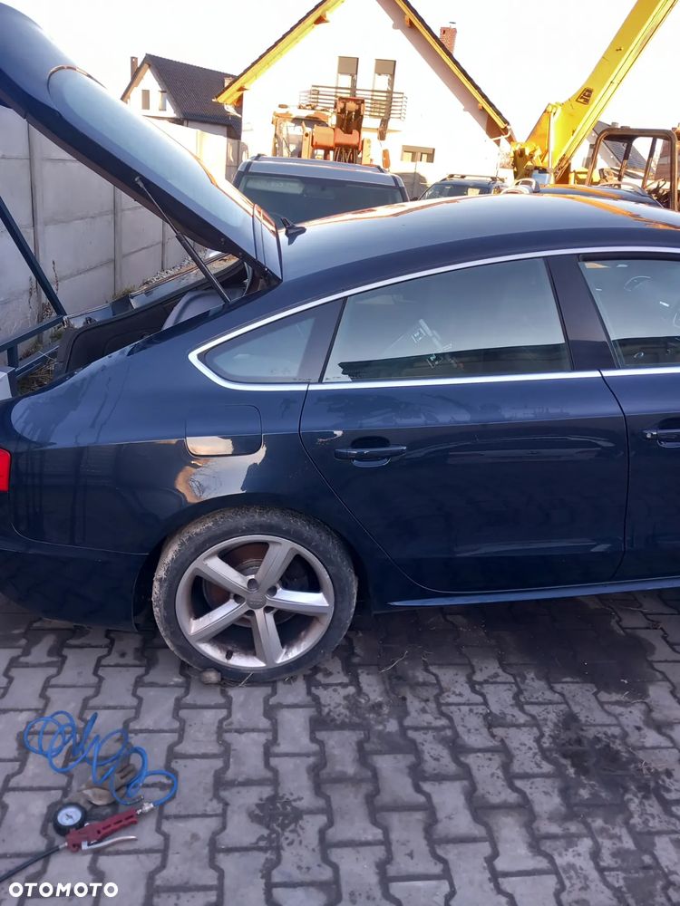 Drzwi błotnik Audi A5 lift LX5R - 4
