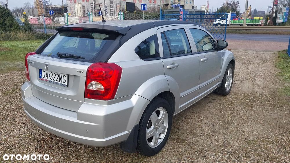 Dodge Caliber - 9