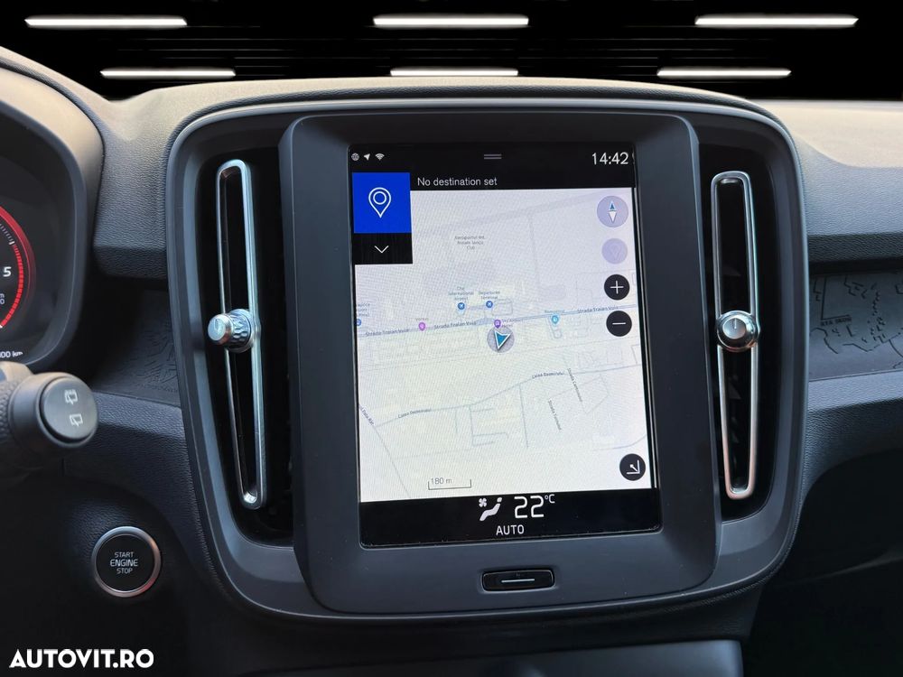 Volvo XC 40 D3 Momentum - 12