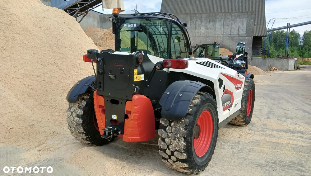 Bobcat TL38.70XRD - 15