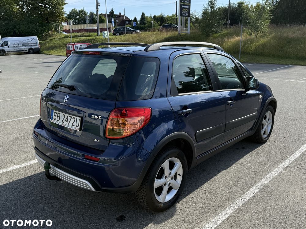 Suzuki SX4 - 4