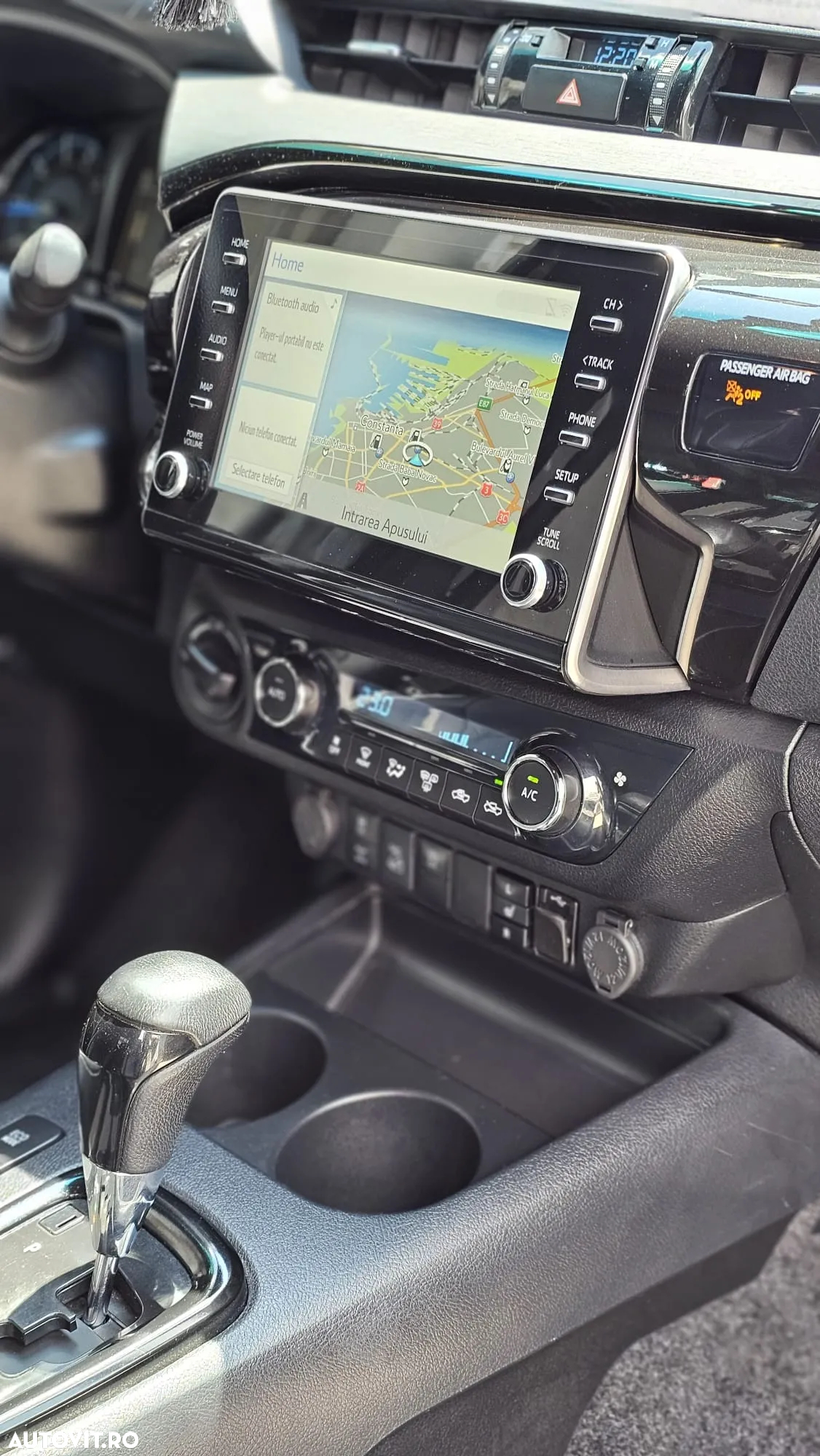 Toyota Hilux 2.8D 204CP 4x4 Double Cab AT Invincible Color Edition - 5