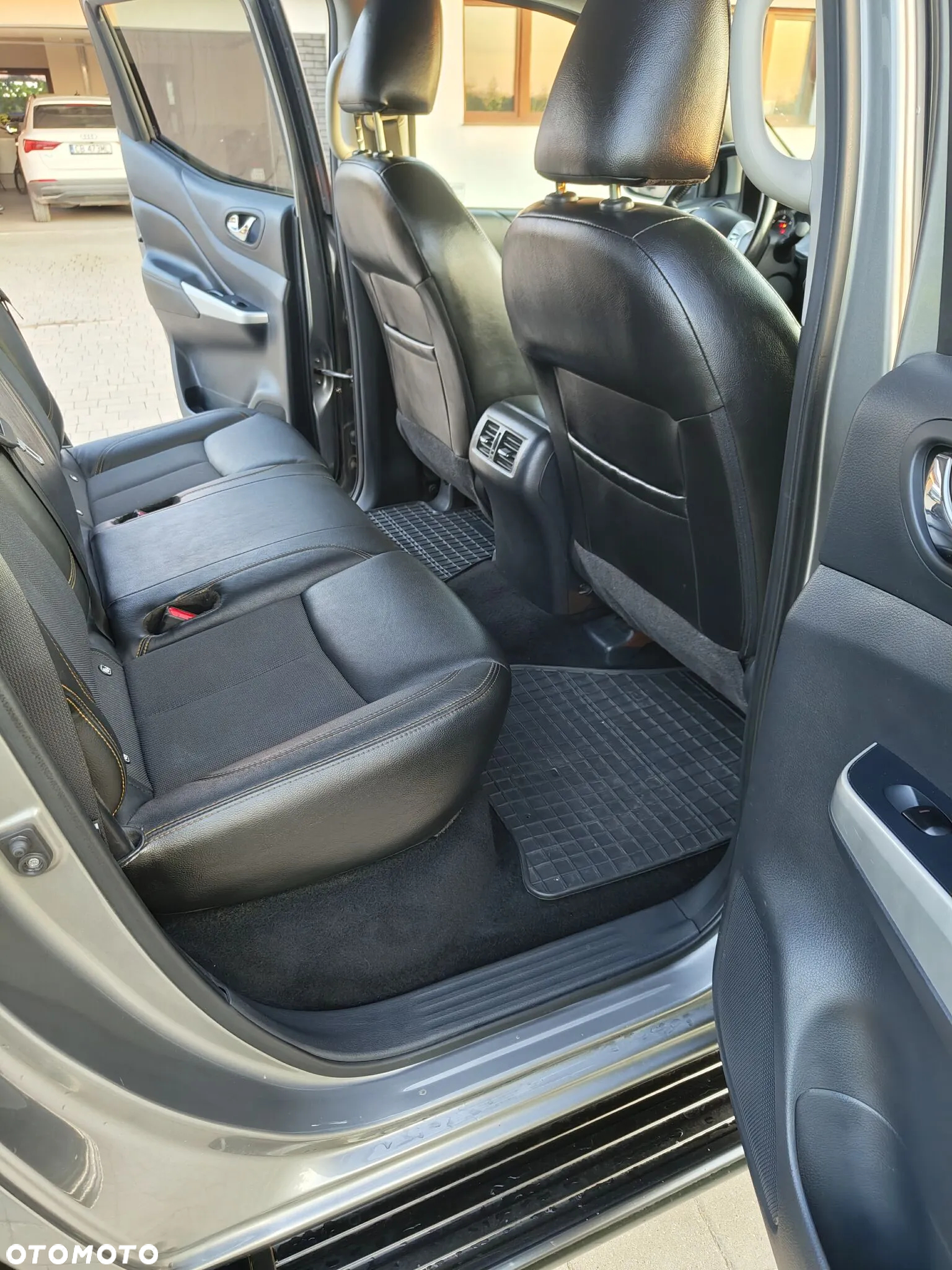 Nissan Navara - 14