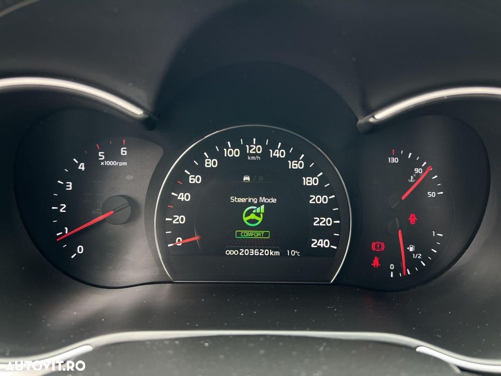 Kia Sorento 2.2 DSL 4x4 Executive - 26