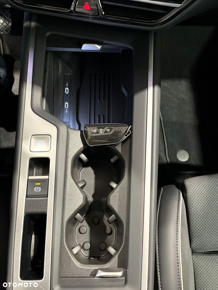 Volkswagen Passat 2.0 TDI SCR Style DSG - 17