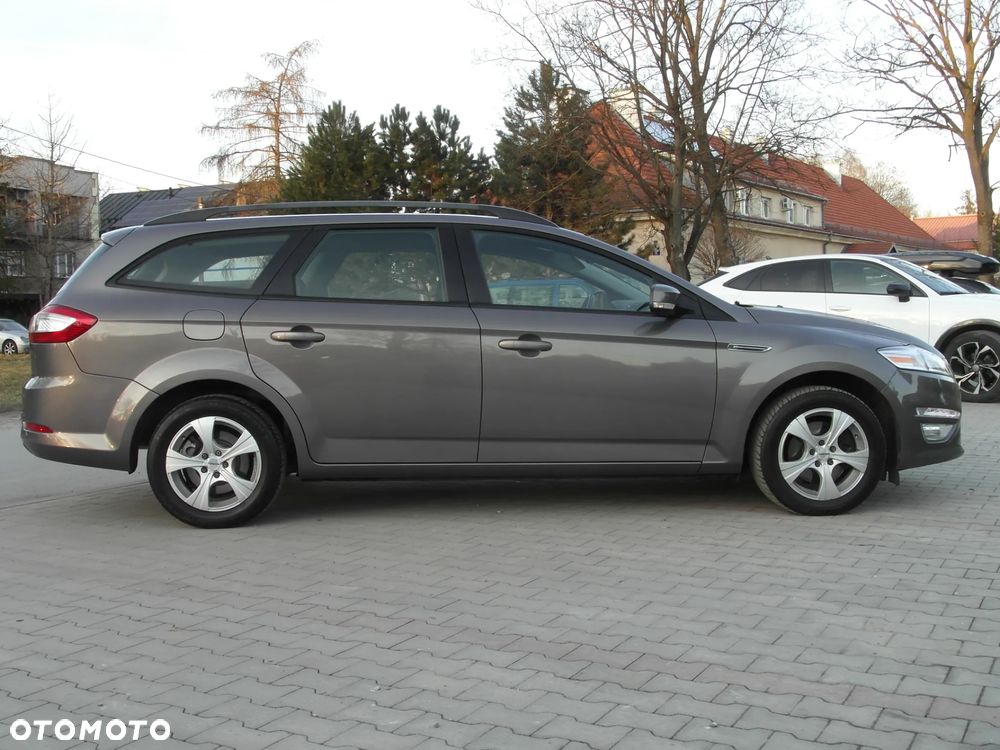 Ford Mondeo 2.0 Trend X - 13