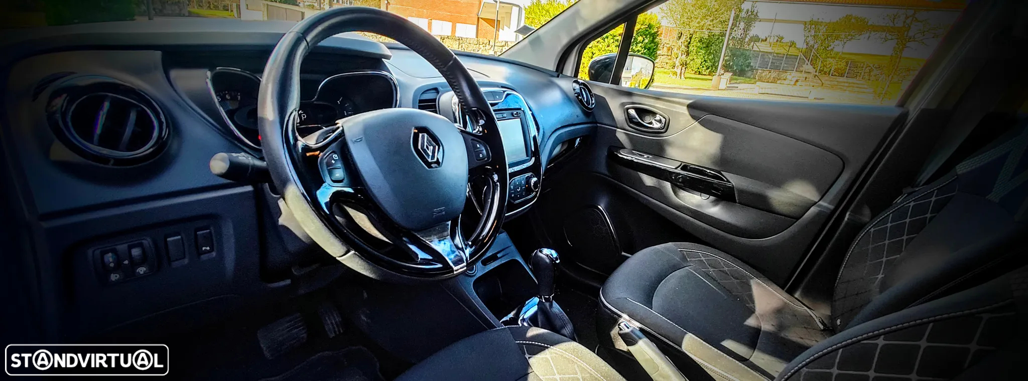 Renault Captur ENERGY TCe 120 EDC Luxe - 9