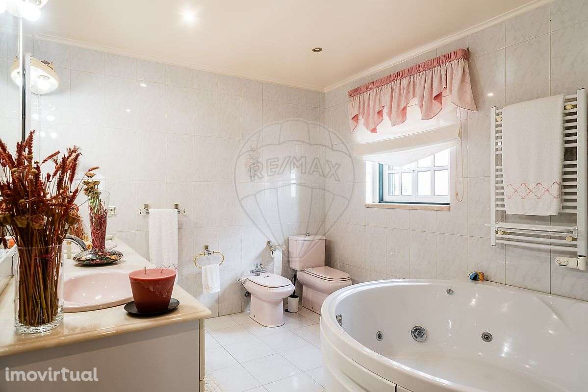 Moradia T4 para venda - Grande imagem: 2/35