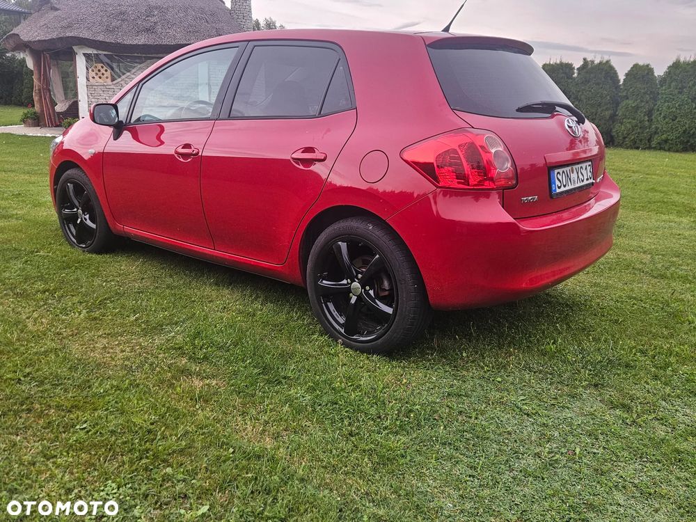 Toyota Auris 1.6 VVT-i Prestige - 3