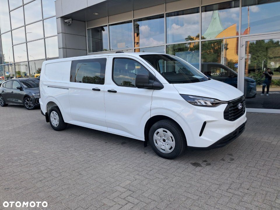 Ford Transit Custom - 11
