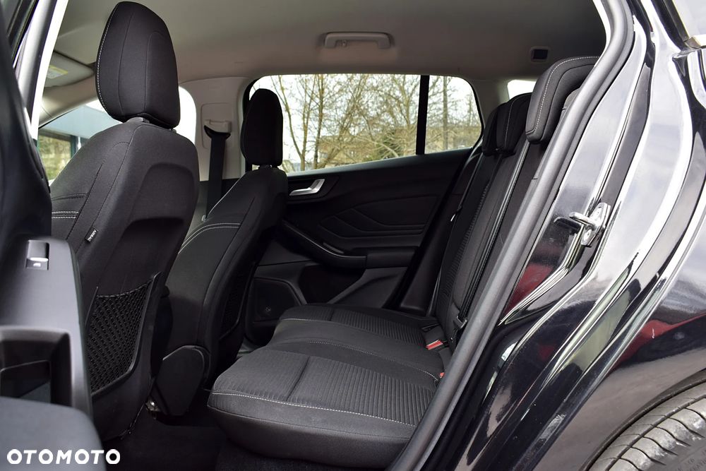 Ford Focus 2.0 TDCi Titanium ASS PowerShift - 6