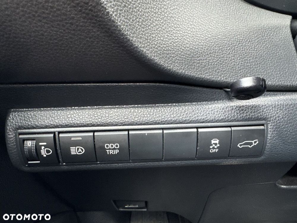Toyota Corolla - 22