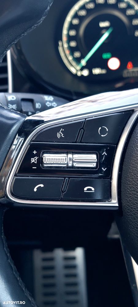 Kia XCeed 1.6 GDI DCT6 OPF Platinum Edition - 33