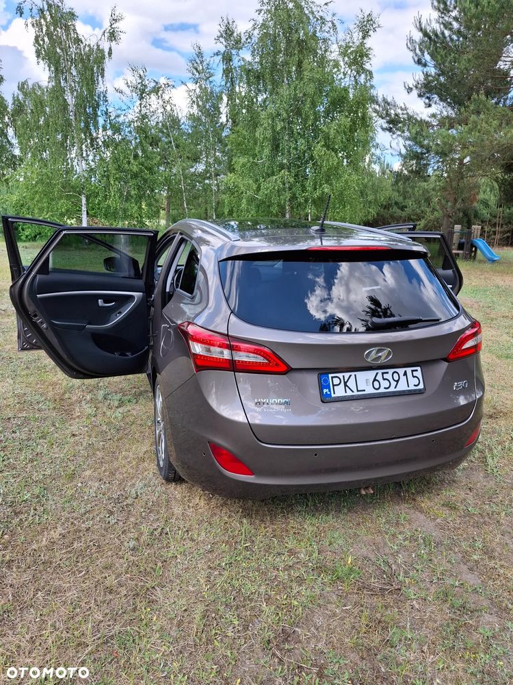Hyundai i30 1.6 CRDi BlueDrive Go - 4
