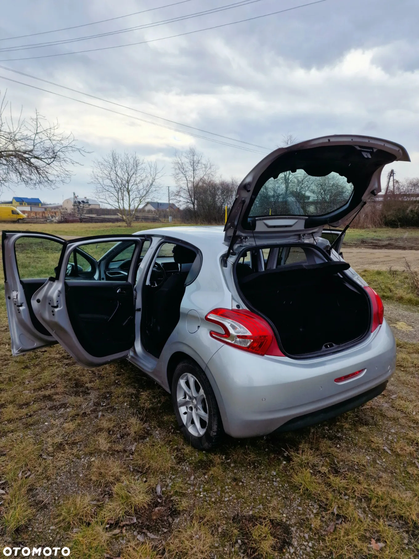 Peugeot 208 82 PureTech Style - 14